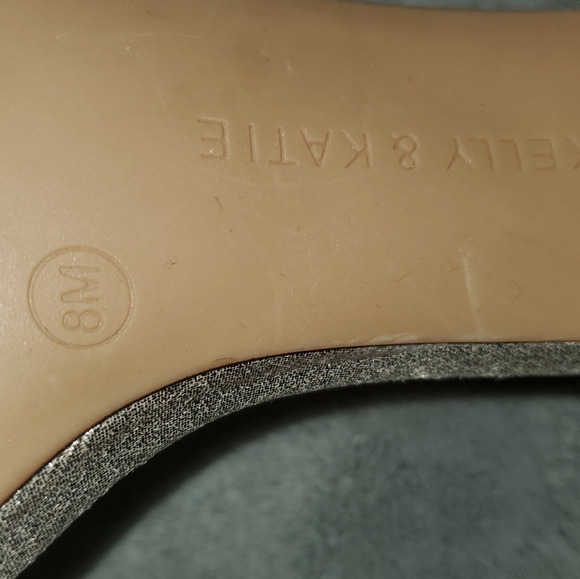 Kelly & Katie dress heels 👠😍💕 - Picture 8 of 8